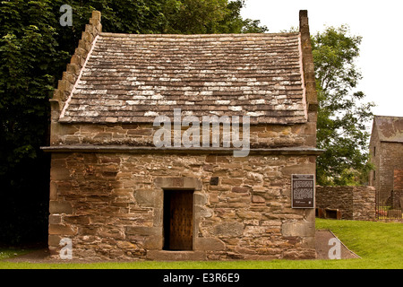 "Tealing Dovecot" entstand im Jahre 1595 und Bären auf einen Giebel aus Stein die Arme und die Initialen des Sir David Maxwell von Tealing, UK Stockfoto