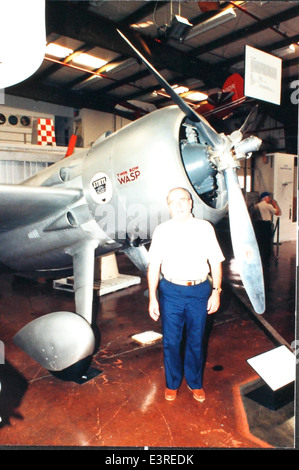 Die Charles M. Daniels Collection zeigt dieses Foto des E.M. Laird LTR-14, eines berühmten Luftrennflugzeugs. Bekannt als Laird-Turner Special, spielte dieses Flugzeug mit zahlreichen Siegen und bedeutenden Beiträgen zur Innovation in der Luftfahrt eine Schlüsselrolle in der Geschichte des Luftverkehrs. Stockfoto