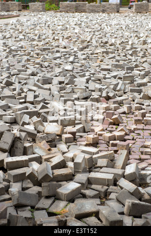 Pflastersteine in ein Chaos auf dem Platz Stockfoto