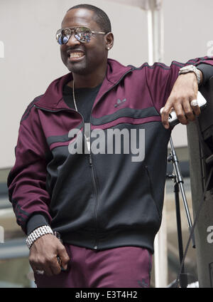 Philadelphia, Pennsylvania, USA. 28. Juni 2014. JOHNNY GILL, der Gruppe, Neuauflage bei Wawa Welcome America Liberty Block Party in der Innenstadt von Philadelphia Pa Credit: Ricky Fitchett/ZUMAPRESS.com/Alamy Live News Stockfoto