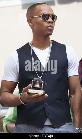 Philadelphia, Pennsylvania, USA. 28. Juni 2014. RONNIE DEVOE der Gruppe, Neuauflage bei Wawa Welcome America Liberty Block Party in der Innenstadt von Philadelphia Pa Credit: Ricky Fitchett/ZUMAPRESS.com/Alamy Live News Stockfoto