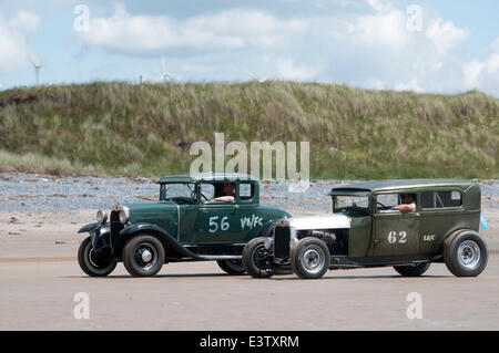 Pendine Sands, UK. 29. Juni 2014. Vintage Hot Rod Association - Hot Rod Rennen im Pendine Sands in Carmarthenshire im Südwesten von Wales. Bildnachweis: Phil Rees/Alamy Live-Nachrichten Stockfoto