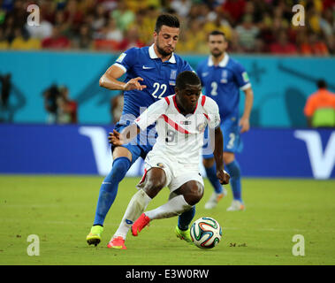 Recife, Brasilien. 29. Juni 2014. Welt Cup 2. Runde. Costa Rica gegen Griechenland. Campbell von Samaris Kredit in Frage gestellt: Action Plus Sport/Alamy Live News Stockfoto