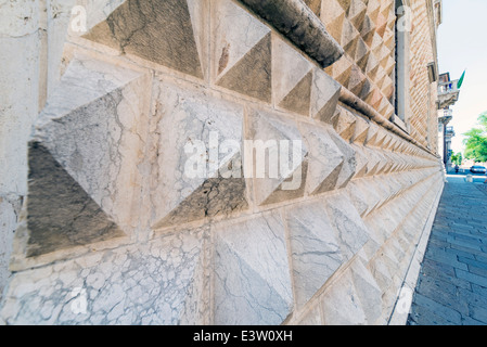 Palazzo dei Diamanti (Diamond Palace) in Ferrara Italien Stockfoto