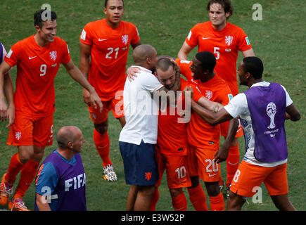 Fortaleza, Brasilien. 29. Juni 2014. Niederländischen Wesley Sneijder (3. R Front) feiert ein Ziel während einer Runde von 16 Match zwischen Deutschland und Mexiko der FIFA WM 2014 im Estadio Castelao Stadium in Fortaleza, Brasilien, am 29. Juni 2014. Deutschland gewann 2: 1 über Mexiko und qualifizierte sich für das Viertelfinale am Sonntag. Bildnachweis: Liao Yujie/Xinhua/Alamy Live-Nachrichten Stockfoto
