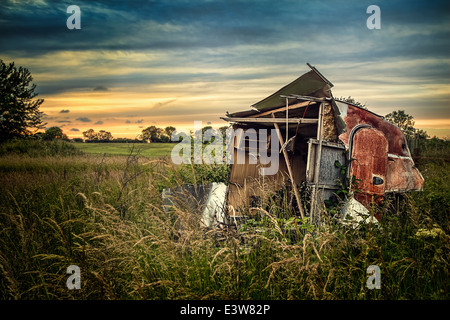 Alten Wohnwagen in Lincolnshire mit Blick auf wolds Stockfoto