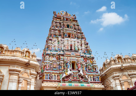 Detail des Sri Mahamariamman Tempel, der ältesten Hindu-Tempel in Kuala Lumpur. Stockfoto