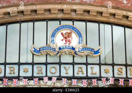 Windsor & Eton Central Station ist eine der zwei Kopfbahnhöfe dienen die Stadt Windsor, Berkshire, England. die meisten der Statistik Stockfoto