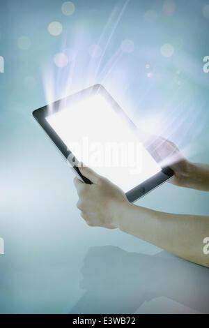 Frau mit tablet Stockfoto
