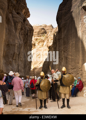 Jordan, Araba, Petra, am Al-Siq Eingang Stockfoto