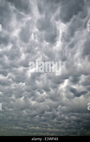 Mammatus Wolken über Nebraska entlang der Interstate 80 Stockfoto