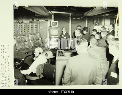 Das Convair/General Dynamics Atlas Lifting Body und Little Joe II sind in diesem Bild aus dem San Diego Air and Space Museum zu sehen und zeigen die Innovationen der Luft- und Raumfahrt der 1960er Jahre Stockfoto