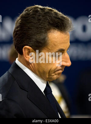 Cannes, Frankreich. 3. November 2011. Der französische Präsident Nicolas Sarkozy ist vor dem G20-Gipfel in Cannes, Frankreich, 3. November 2011 zu sehen. Am 03 und 4. November 2011 treffen sich die Staatschefs von den führenden Volkswirtschaften der Welt (G20) zum diesjährigen Gipfel. Foto: PEER GRIMM/Dpa/Alamy Live-Nachrichten Stockfoto