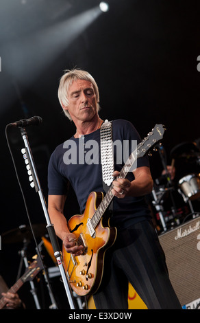 Hospital Kilmainham, Dublin, Irland, 24. Juni 2014, Paul Weller führt live auf Kilmainham am 24. Juni Stockfoto