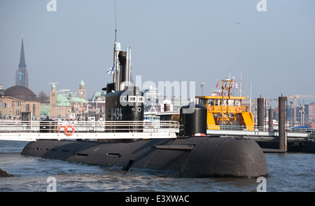 alte russische u-Boot im Fluss Elbe Hamburg, Deutschland Stockfoto
