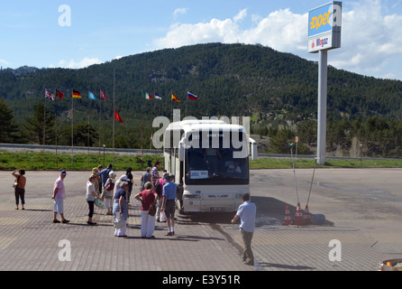 Die Reise nach Hause FromCappadocia, der Trainer hält für einige leichte Erfrischung und eine Strecke vor weiter auf der Straße nach Antalya Stockfoto