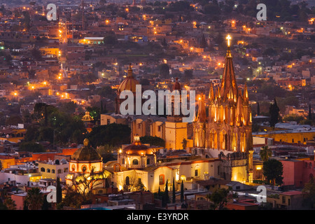 Parroquía de San Miguel Arcángel, San Miguel de Allende, Guanajuato, Mexiko Stockfoto