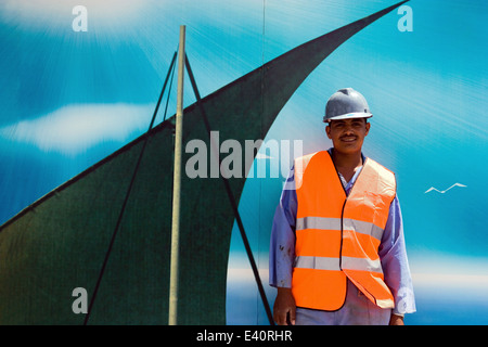 Katar, Doha, Arbeiter an einem Costruction Standort des Geschäftsbereichs Stockfoto