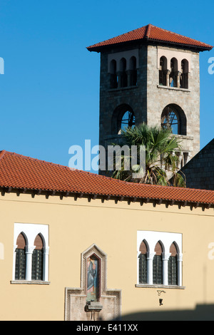 Griechenland, Dodekanes, Rhodos, Rhodos-Stadt, Neustadt, Evangelismos-Kirche am Mandraki-Hafen Stockfoto