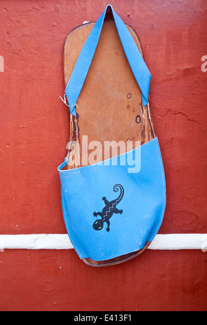 Abarcas Menorquinas, traditionelle Schuhe von Menorca Stockfoto