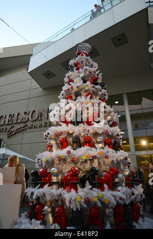 Mario Lopez kommt Nescafe Dolce Gusto um host einen Pop-up-Urlaub und Baum-Zeremonie wo: Los Angeles, California, Vereinigte Staaten von Amerika bei: 13. Dezember 2013 Stockfoto
