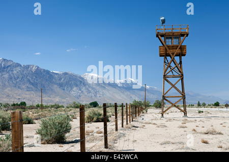 Turm Nr. 8 am Manzanar Relocation Center in der Nähe von Unabhängigkeit, Kalifornien zu schützen. Stockfoto