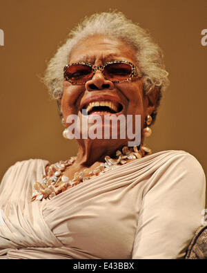 Maya Angelou spricht in Gemeinde b ' nai Israel Featuring: Maya Angelou wo: Boca Raton, Florida, USA bei: 16. Januar 2014 Stockfoto