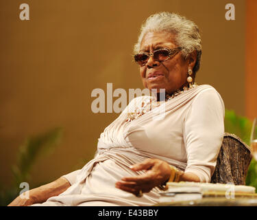 Maya Angelou spricht in Gemeinde b ' nai Israel Featuring: Maya Angelou wo: Boca Raton, Florida, USA bei: 16. Januar 2014 Stockfoto