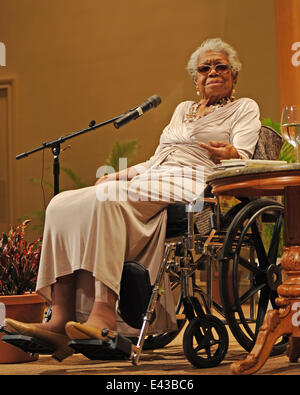 Maya Angelou spricht in Gemeinde b ' nai Israel Featuring: Maya Angelou wo: Boca Raton, Florida, USA bei: 16. Januar 2014 Stockfoto