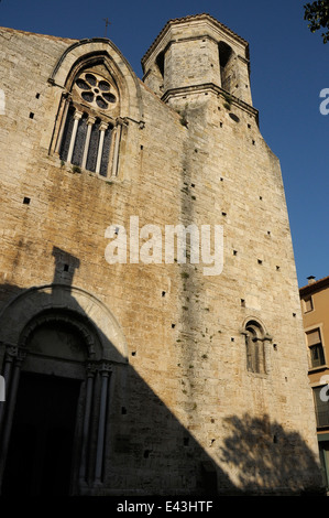 Sant Vicenç romanisch, 12. Jahrhundert mittelalterliche Kirchenkunst Besalú La Garrotxa Provinz Girona Catalonia Stockfoto