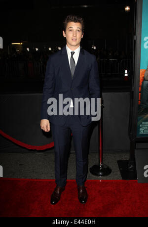 Premiere von Focus Features, dass Awkward Moment am königlichen Kinos L.A. Live mit: Miles Teller wo: Los Angeles, California, Vereinigte Staaten von Amerika bei: 28. Januar 2014 Stockfoto