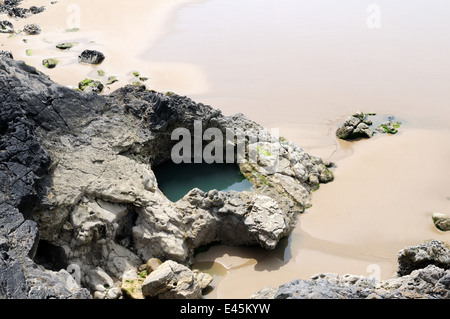 Blue Pool Bay Strand gelegen auf westlich von Gower in der Nähe von Rhossili Llangenith Wales Cymru UK GB Stockfoto