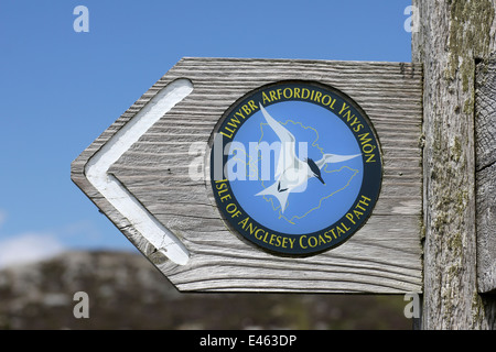 Isle Of Anglesey Küstenpfad Zeichen Stockfoto