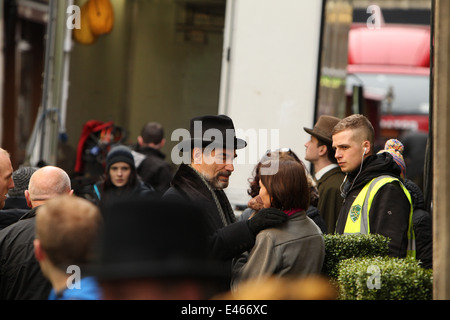 Britischer Schauspieler und ehemaliger James Bond Star, Timothy Dalton vor Ort in Dublin für die Dreharbeiten der Serie Victorian "Penny Dreadful" Stockfoto