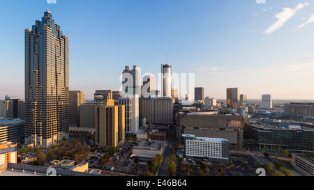 Erhöhten Blick auf die Skyline von Downtown Atlanta, Georgia, Vereinigte Staaten von Amerika Stockfoto