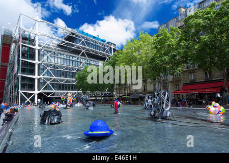 Beaubourg, Stravinski foutain, Niki de Saint-Phalle Paris 4e arr. Frankreich Stockfoto