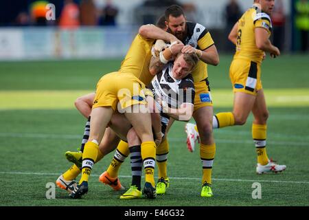 Widnes, UK. 3. Juli 2014. Erste Dienstprogramm Super Rugby League. Widnes Wikinger versus Castleford Tigers. Widnes Wikinger Flügelspieler Paddy Flynn in Aktion. Bildnachweis: Aktion Plus Sport/Alamy Live-Nachrichten Stockfoto