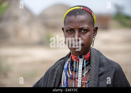 Der Erbore-Stamm ist ein kleiner Stamm, der lebt im Südwesten des Omo Valley am 17. Mai 2014 Stockfoto