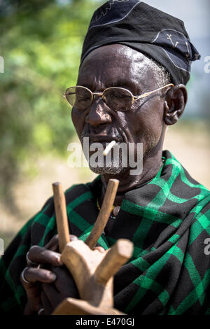 Der Erbore-Stamm ist ein kleiner Stamm, der lebt im Südwesten des Omo Valley am 17. Mai 2014 Stockfoto