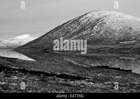 Loch Glascarnoch im Winter Stockfoto