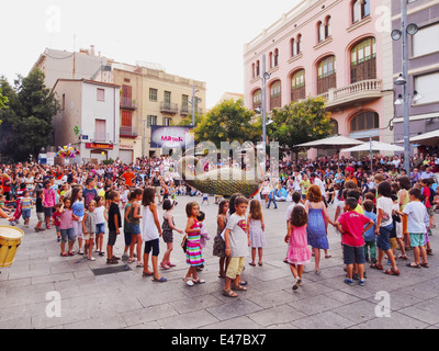 Festa Mayor de Terrassa 2013 - Katalanisch-Party mit vielen traditionellen Paraden und Shows in Terrassa, Katalonien, Spanien. Stockfoto