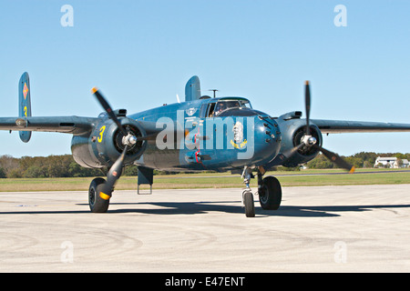 Commemorative Air Force B25 B-25 Mitchell Mittlerer Bomber US Marine Corps PBJ Version namens Devil Dog Stockfoto