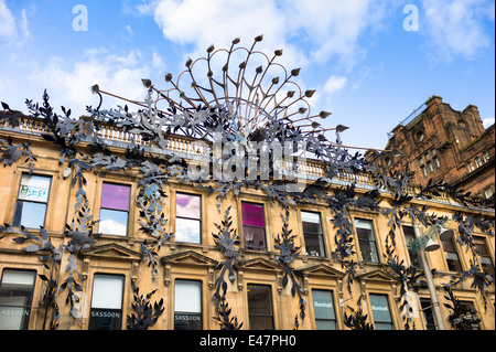 Berühmte Pfauenskulptur mit moderner Kunst über dem Prince's Square Shopping Centre in Buchanan Street, Glasgow City Centre, SCHOTTLAND Stockfoto