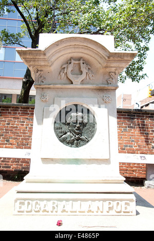 Der Grabstein von Poe auf einem kirchlichen Friedhof in Baltimore Maryland Stockfoto