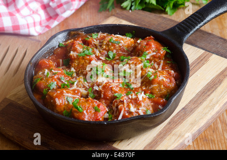 Tapas-Albondigas in einer Pfanne Stockfoto