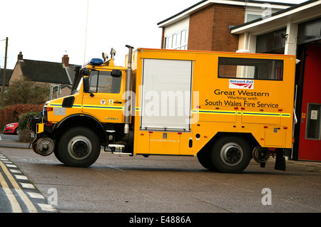 Network Rail Great Western & South Wales Feuerwehr Notfall-und erste Reaktion Fahrzeug vor einer Feuerwehr in Newport South Wales GB UK 2014 Stockfoto