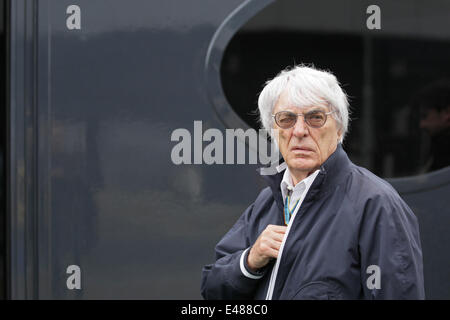 Silverstone, Northants, Großbritannien. 5. Juli 2014. Britische Formel 1 Grand Prix, Qualifikation. Bernie Ecclestone bei Silverstone GP Credit: Action Plus Sport/Alamy Live News Stockfoto