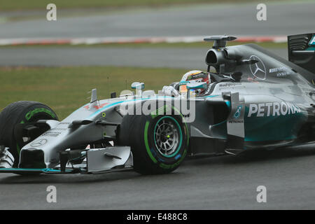 Silverstone, Northants, Großbritannien. 5. Juli 2014. Britische Formel 1 Grand Prix, Qualifikation. Lewis Hamilton hat einen schlechten Tag im Zeittraining finishing 6. für Rennstart Credit: Action Plus Sport/Alamy Live News Stockfoto