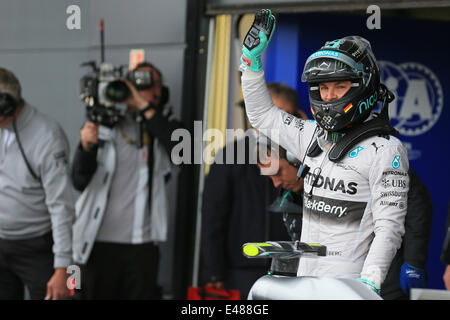 Silverstone, Northants, Großbritannien. 5. Juli 2014. Britische Formel 1 Grand Prix, Qualifikation. Nico Rosberg nimmt seinen Mercedes AMG Petronas F1 W05 Pol für Sonntag Rennen Credit: Action Plus Sport/Alamy Live News Stockfoto