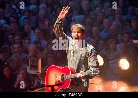 Newmarket Racecourse Abend treffen mit James Blunt Moon Landing World Tour 2014. Stockfoto